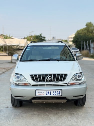 ឡានលក់រៀបចំហើយថ្មីៗក្តៅៗពុកម៉ែបងប្អូន❤️