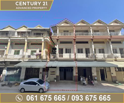 🏘 ផ្ទះល្វែង (ខាង) ជិតផ្លូវ 2002 ត្រូវការលក់បន្ទាន់ខ្លាំង