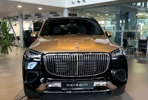 2024 l GLS 600 Maybach l VIP Seats