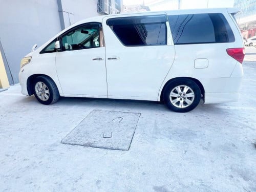 ALPHARD 2010 For Rent /出租
