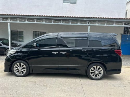 ALPHARD 2011 For Rent /出租