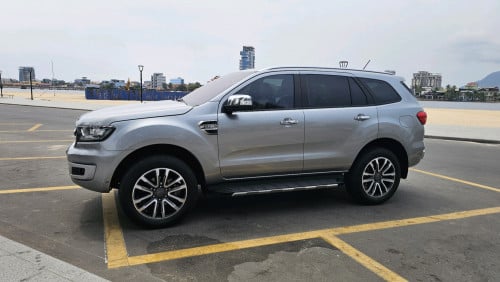 Ford everest Titanium 2018