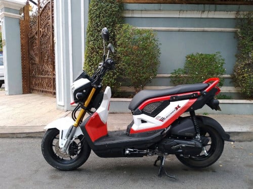 Honda Zoomer x