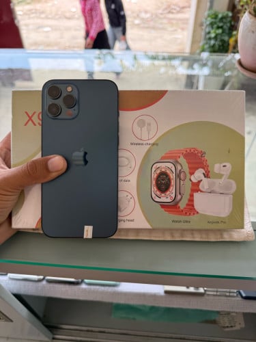 IPhone 12 Pro Max 128GB តួ​ស្អាត​98.99%ថែម​ជូន​នាឡិកា​ដៃ​ឈុត​5ជូនមួយ