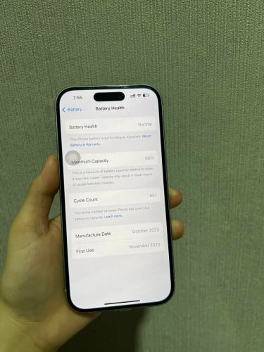 iPhone 15 128GB
