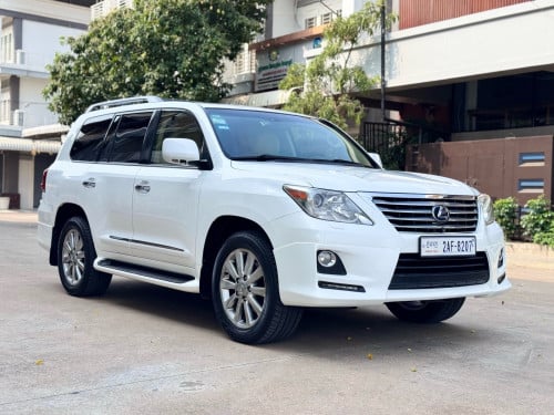 LX.570. ឆ្នាំ​ 2011 - ហ្វូល  ម្ចាស់ដើមផ្ទាល់