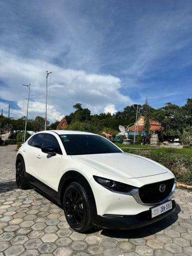 Mazda CX30 2024 For Rent /出租