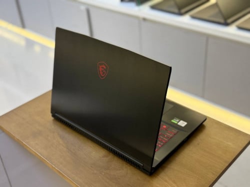 MSI GF65 Thin 10SDR ( Grade A )CPU Core i5-11th, RAM 16GB, SSD 512GB, VGA Nvidia GTX1660Ti 6GB