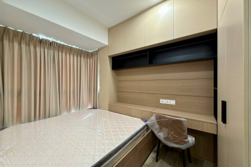 Nice Decorated 2 Bedrooms Condo for RENT in Urban Village