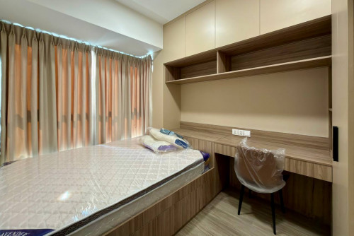 Nice Decorated 2 Bedrooms Condo for RENT in Urban Village