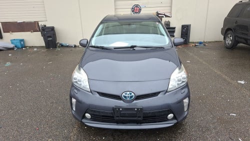 Prius 2013 Option 5 Advanced ដល់ផែ 20-03-26 តម្លៃសាង