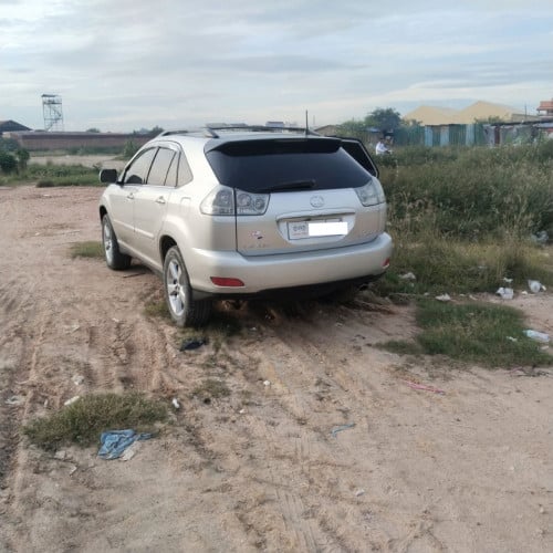 RX330 2004 For Rent /出租