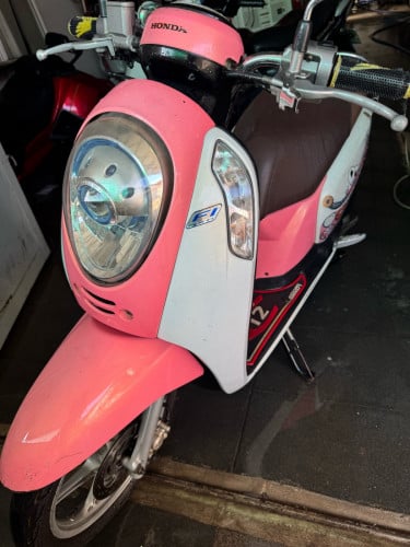 Scoopy 2015-ម៉ាស៊ិនតាន់