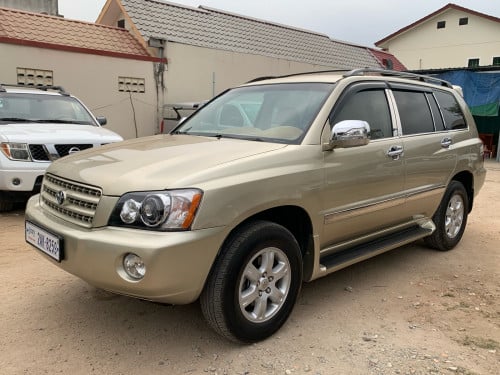 Toyota Highlander 01 ប៉ុង2 V6