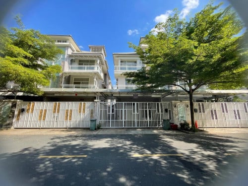 Twin Villa for rent very urgent