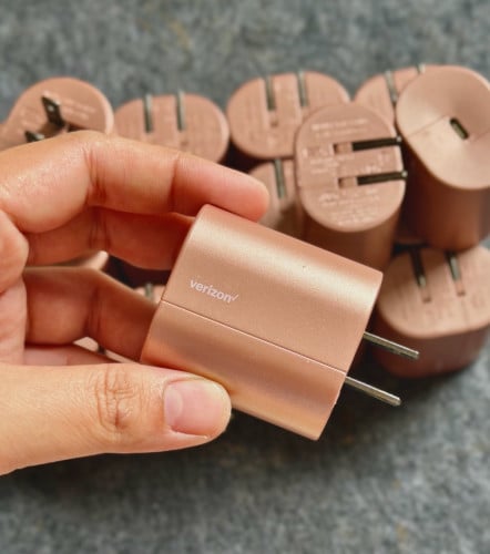 Verizon Charges USB-C 27W Fast Charge