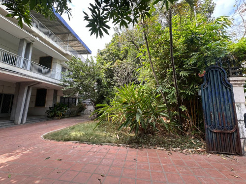 Villa For Rent At In BKK1