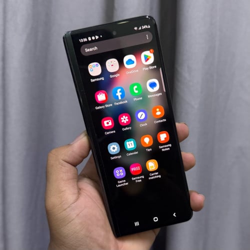 Z FOLD 3 ( ខូចអេក្រង់ក្នុង )