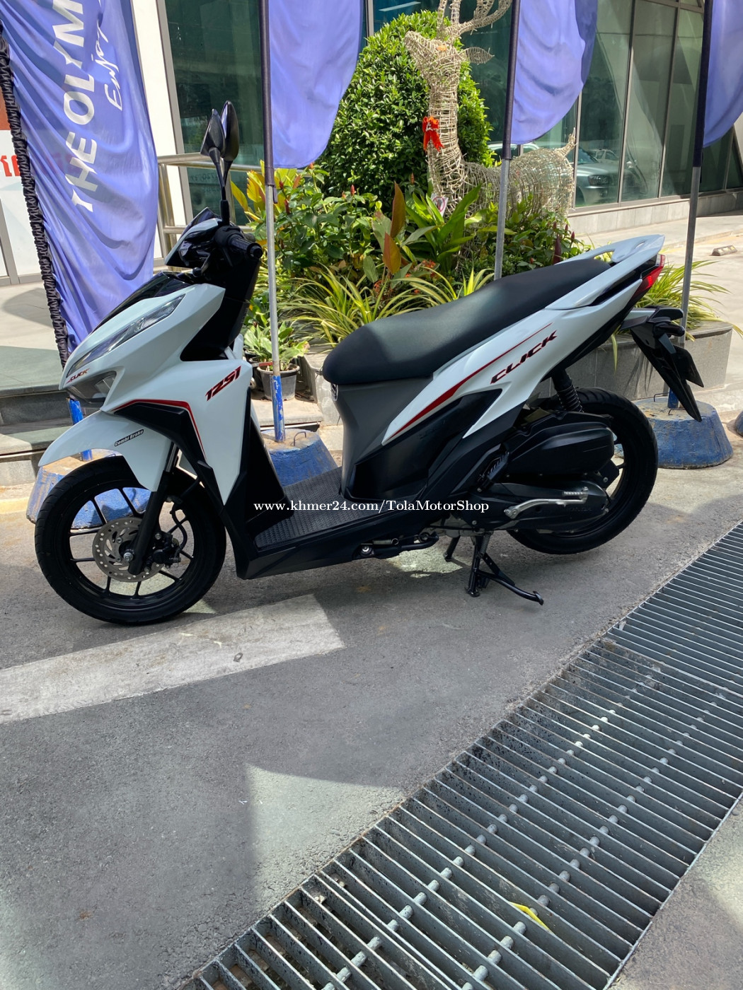 Honda Click R2c Honda click 2019 price $1630.00 in Veal Vong, Prampir Meakkakra, Phnom ...