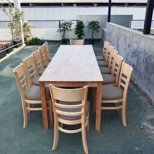 ឈុតតុញុាំបាយ