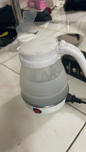 កុំសៀវអគ្គីសនី