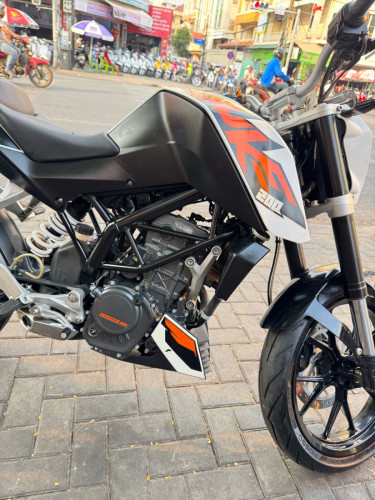 ម៉ូតូ