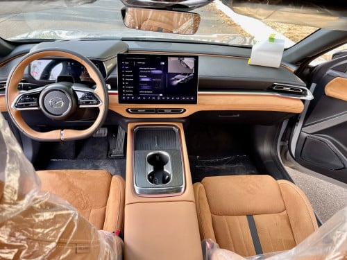 Mazada EZ-6 សាំង+អគ្គីសនី ឆ្នាំ2025