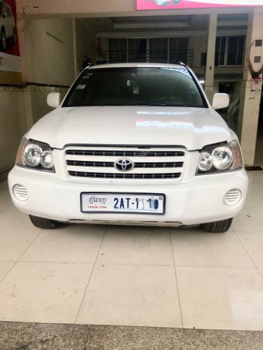 ឡានលក់ថ្មីណាស់​