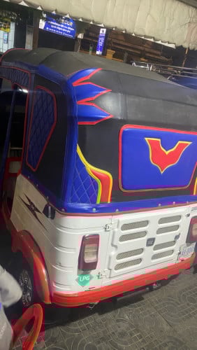 លក់កង់បី020តុបតែងVIPរួចហើយ ទឹកថ្នាំសាណុំហ្សុីន ម៉ាសុីនស្អាត99%