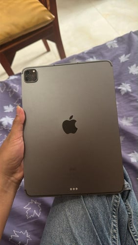 លក់iPad pro 11( inch) 3rd generation