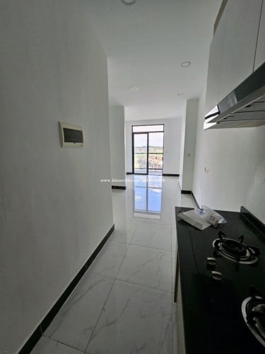 ខុនដូលក់បន្ទាន់Krong Akreiy Ksatr ,East Land mini condo