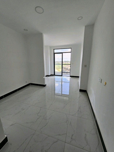 ខុនដូលក់បន្ទាន់Krong Akreiy Ksatr ,East Land mini condo