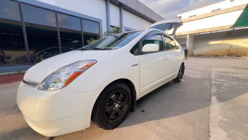 ស្តុកថ្មី Prius 2008 Full តម្លៃល្អ