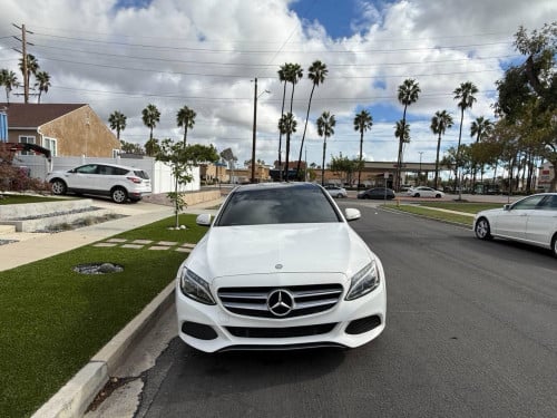 🎁មកដល់ហើយ រៀបចំរួចថ្មីណាស់:$27,700🚘 2015 Mercedes-Benz C300 4Matic