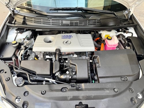 🚘 បង់រំលស់​១០០%ពុំចាំបាច់មានប្រាក់ចូលរួម​💰ការប្រាក់​0.65%  ​2012 Lexus CT 200h F-sport full option