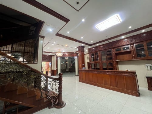 11 Bedroom Big Villa for Rent in Khan Meanchey