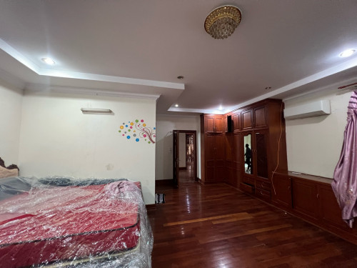 11 Bedroom Big Villa for Rent in Khan Meanchey