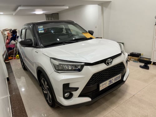 2023 TOYOTA RAIZE ដំបូលខ្មៅ
