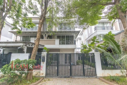 4 Bedrooms Twin Villa For Rent In Borey Peng Huoth Beoung Snor