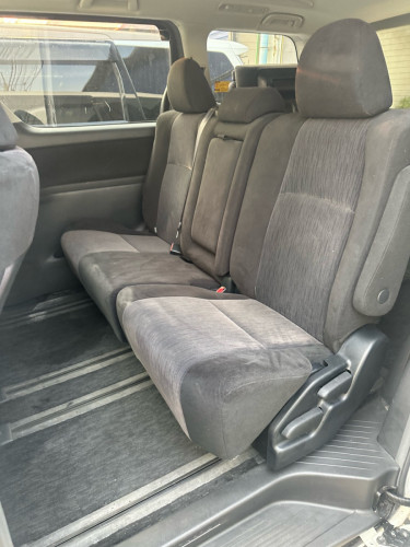 Alphard 2012