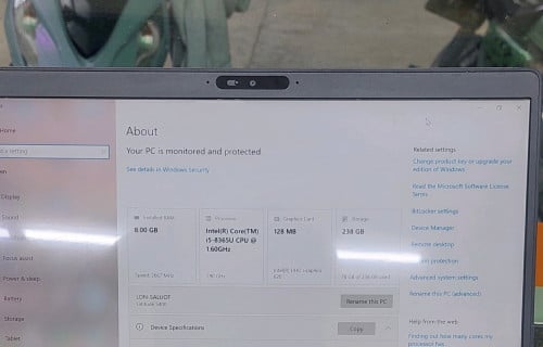 Core i5-8 Ram 8G 256G ស្អាតទើបកាត់បាន