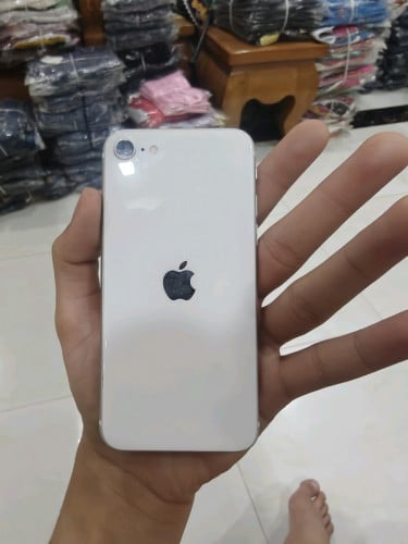 Iphone SE 2 No Icloud No Bypass ដើរទាំងអស់