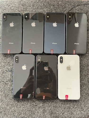 iPhone X អេក្រង់ថ្មី មានស្កេន 5ដើម អត់ស្កេន 2 ដើមអត់ x2 តម្លៃល្អ 55$ បងៗមានតម្រូវការឆាតមកបងៗ