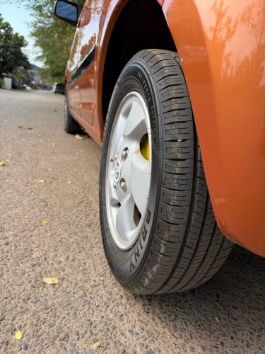 KIA ម៉នីញឆ្នាំ 2005