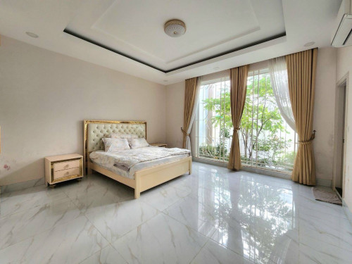 King Villar for rent in PH60m