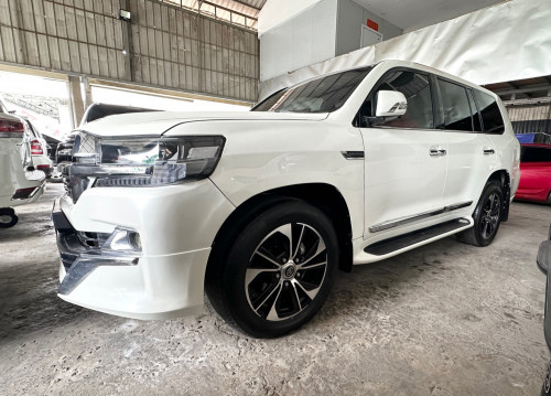 Land Cruiser 2008 ឡេីង 2021 ឡេីង ក្នុង ក្រៅ