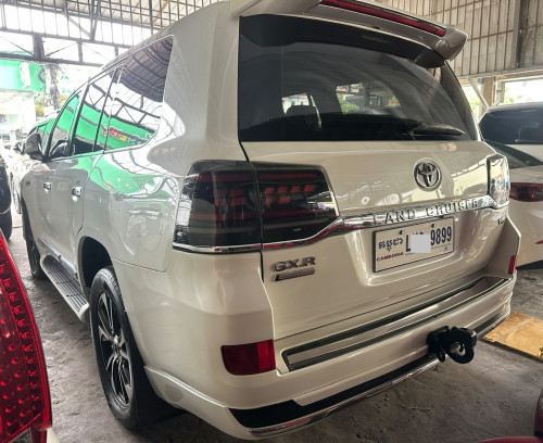 Land Cruiser 2008 ឡេីង 2021 ឡេីង ក្នុង ក្រៅ