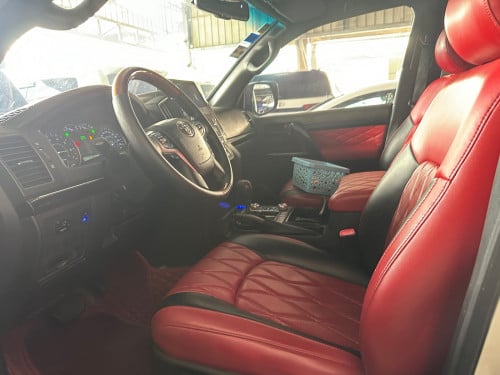 Land Cruiser 2008 ឡេីង 2021 ឡេីង ក្នុង ក្រៅ