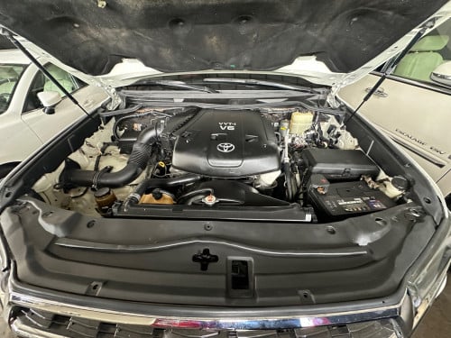 Land Cruiser 2008 ឡេីង 2021 ឡេីង ក្នុង ក្រៅ