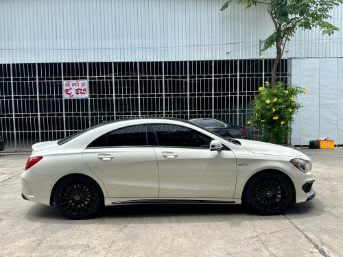 Mercedes CLA45 AMG 2014 Full Option Price: 32000$
